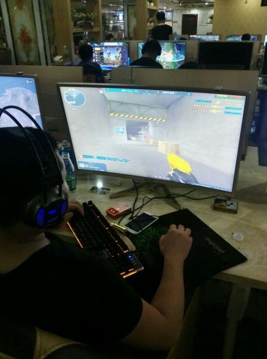 LokeN官宣退役：生涯巅峰都在LPL，与Lvmao搭档多年